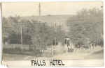 wauneta_ne_fallshotel.jpg (54950 bytes)