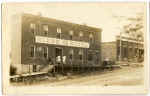 salem_ne_globehotel.jpg (61360 bytes)